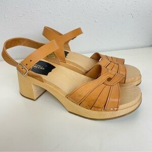 Swedish Hasbeens Tan Sandal Leather Clog Wood Platform Sz 39 / 9
